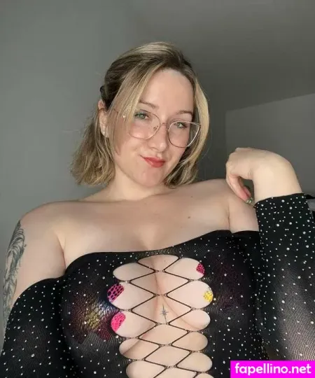 Mia Cruz OnlyFans Thumbnail #c788nIdVr1