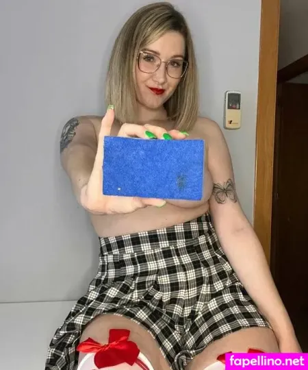 Mia Cruz OnlyFans Thumbnail #q4ysMb1Zim