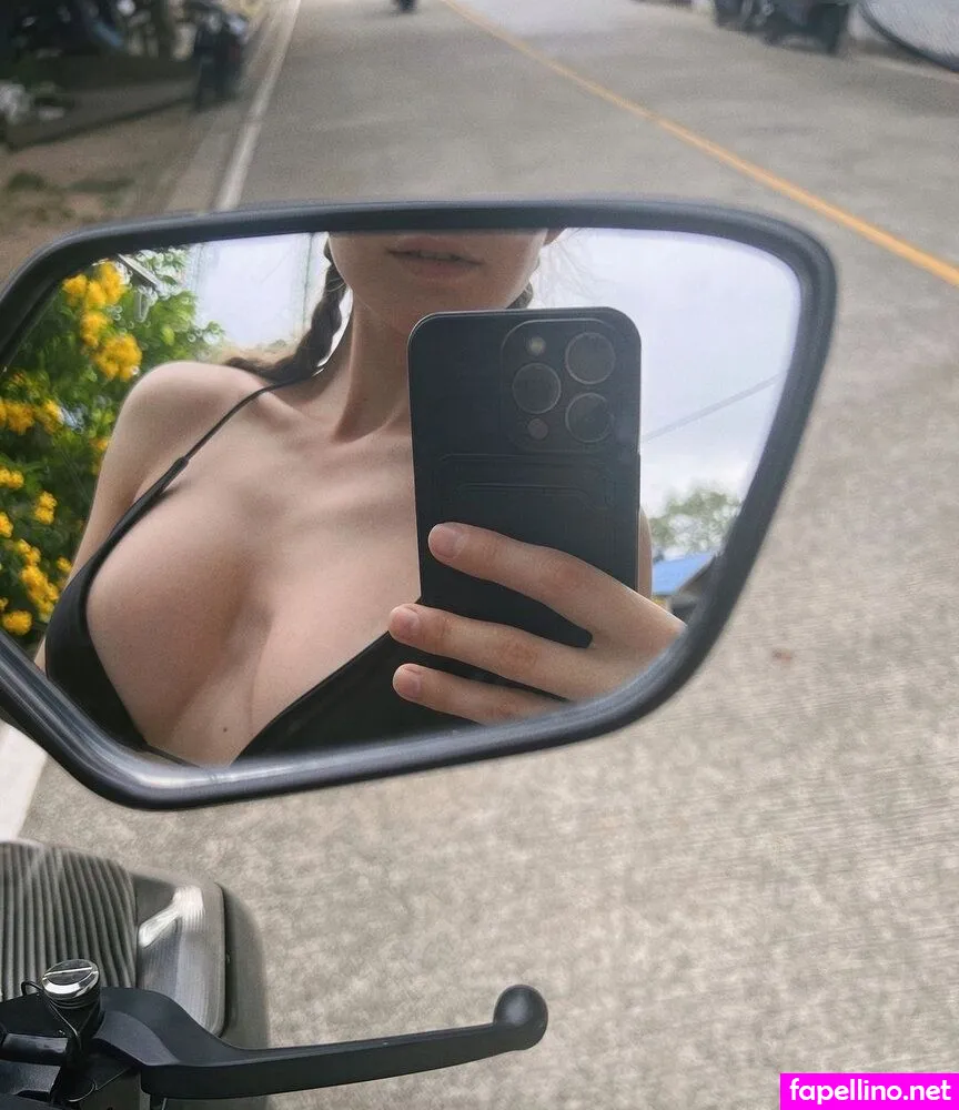 mia_elfie18 Nude Leaked OnlyFans Photo #jaEM5Xi29k