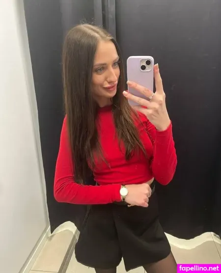 Mia Evans OnlyFans Thumbnail #P9mWYnzIEt
