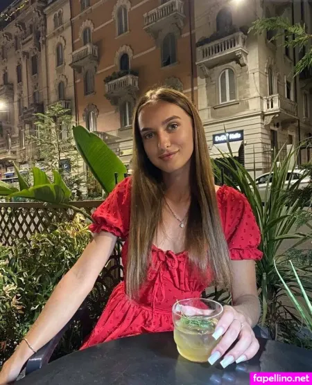 Mia Evans OnlyFans Thumbnail #hPUdwGZ1J6