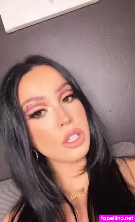 Mia Flippo OnlyFans Thumbnail #37dNKfTEg4