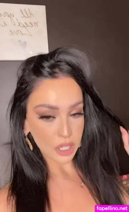 Mia Flippo OnlyFans Thumbnail #VOIdTA9fvI