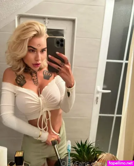 Mia Foxybae OnlyFans Thumbnail #EvDG67tnpZ