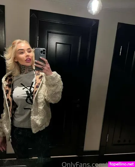 Mia Foxybae OnlyFans Thumbnail #MNduW2tAkT