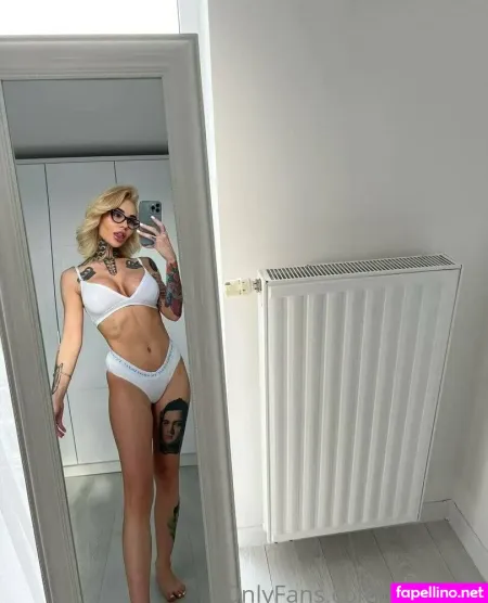 Mia Foxybae OnlyFans Thumbnail #U2yogVhmQc