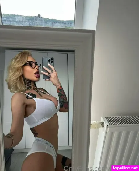 Mia Foxybae OnlyFans Thumbnail #ic574nOi71