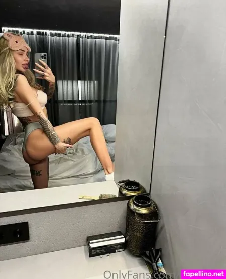 Mia Foxybae OnlyFans Thumbnail #nm80GaX54D