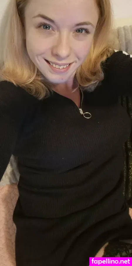 Mia Ganz Privat OnlyFans Thumbnail #3Oildqm8vC