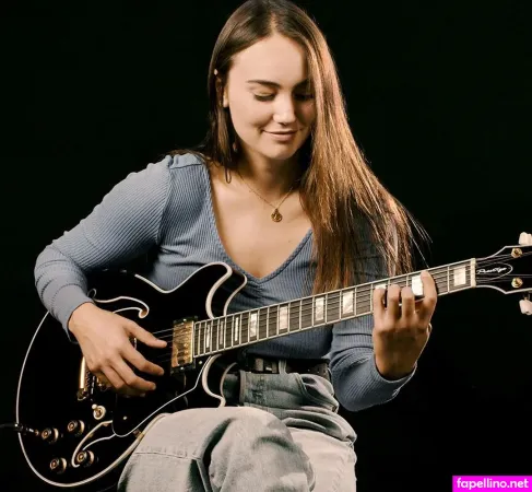 Mia Garcia Main Profile Photo