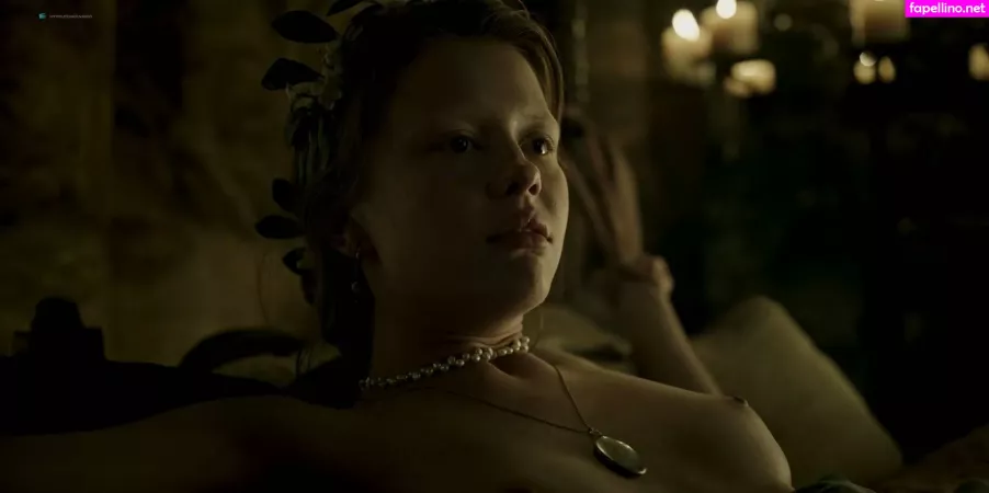 Mia Goth OnlyFans Thumbnail #CjaZRqOeqm