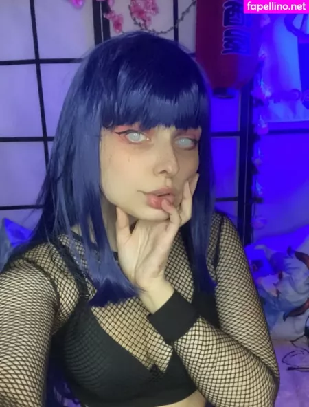 Mia Green Tea OnlyFans Thumbnail #AR88SpLwFW