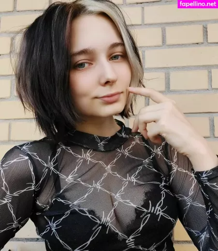 Mia Green Tea OnlyFans Thumbnail #nazWPPiizL