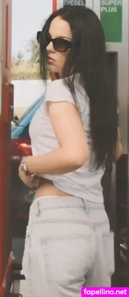 Mia Hunold Main Profile Photo