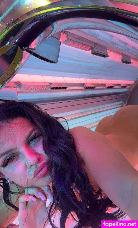 Mia Jordan OnlyFans Thumbnail #D8jqBzV6tC