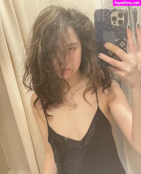 Mia Kerin OnlyFans Thumbnail #O97w8LSQib