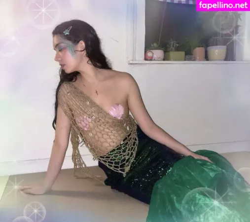 Mia Kerin OnlyFans Thumbnail #tzDrRYiVhl