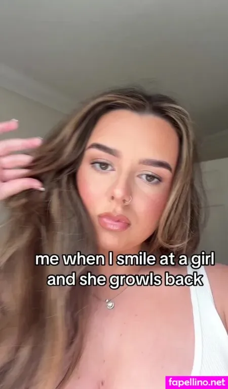 Mia Lapsley OnlyFans Thumbnail #IEu9vTTnAB