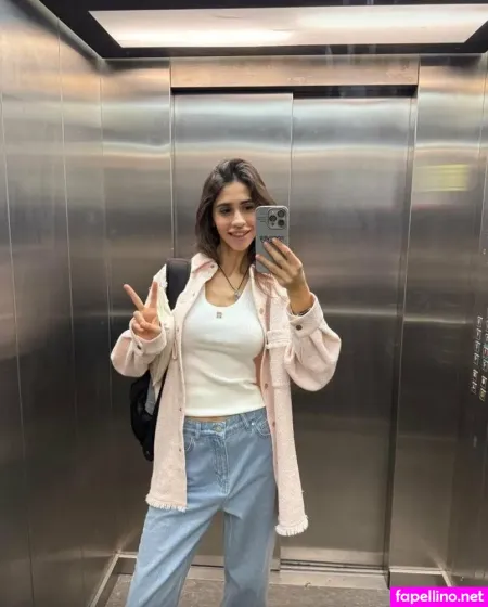 Mia Lure OnlyFans Thumbnail #6XmamNvSP6