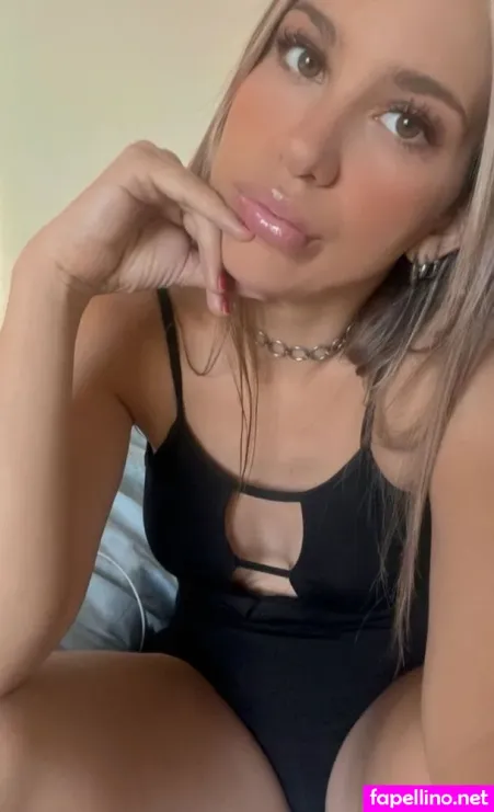 Mia Luxe OnlyFans Thumbnail #cxw1a7ZBNA