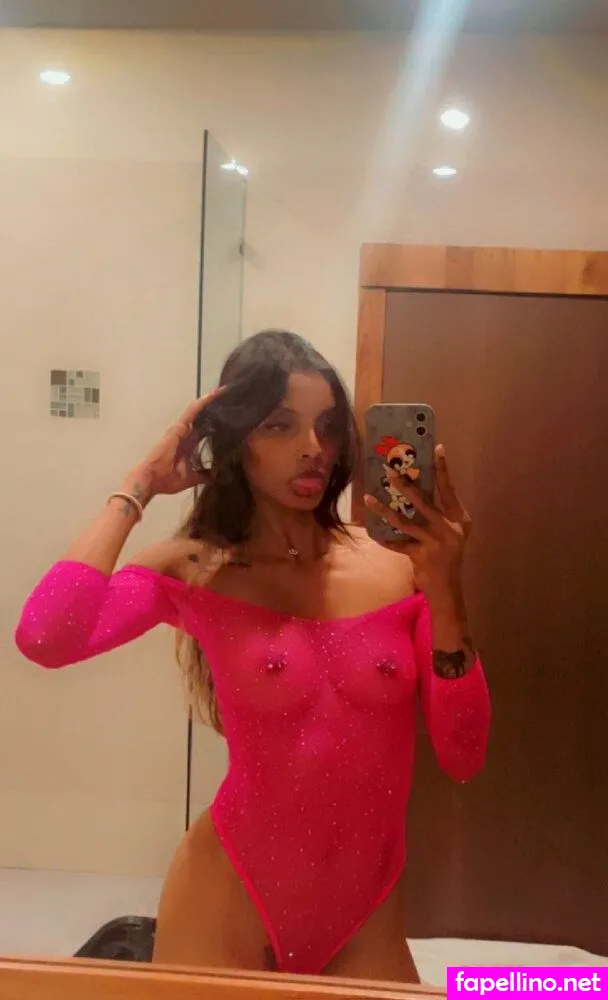 _xoxo.mia_, mia_m_xoxo Nude Leaked OnlyFans Photo #437YfSBQ76