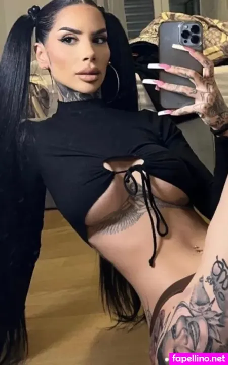 Mia Madisson OnlyFans Thumbnail #13YN2EBdHe