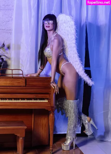 Mia Marin OnlyFans Thumbnail #nE5aK6ewxy