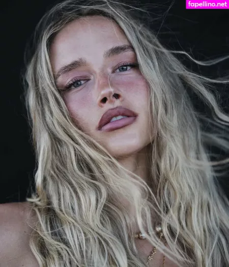 Mia Mastrov OnlyFans Thumbnail #FsxZ3keGoC