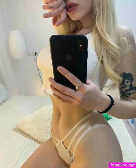 Mia Meoow OnlyFans Thumbnail #8exaTR61Ff