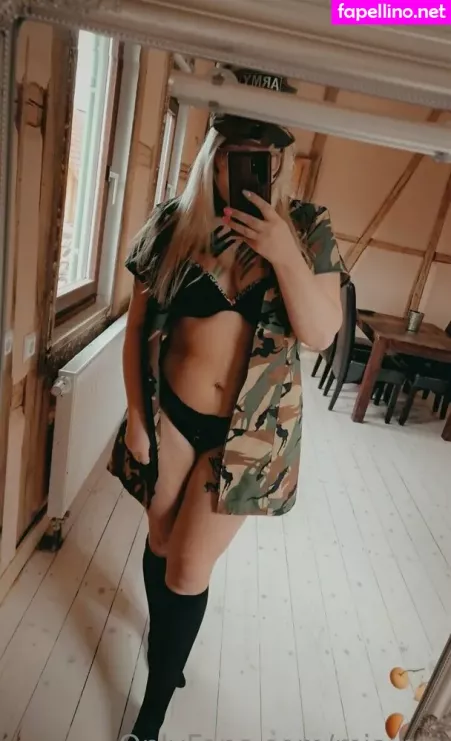Mia Mii OnlyFans Thumbnail #qER5V2r0pg
