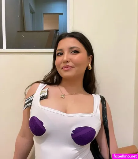 Mia Momo OnlyFans Thumbnail #ElPfeAGu2r