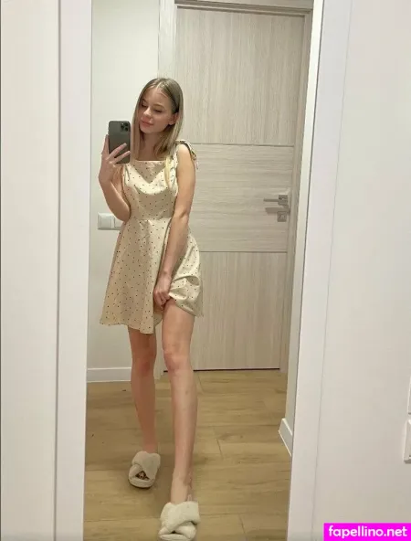 Mia Moone OnlyFans Thumbnail #Yy1BqSkFfb