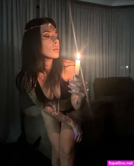 Mia Moonn OnlyFans Thumbnail #vi3N9JvTmA