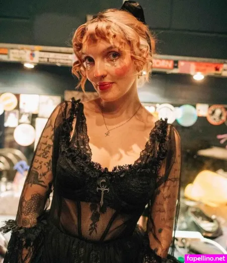 Mia Morgan OnlyFans Thumbnail #bJu3MvvmUE