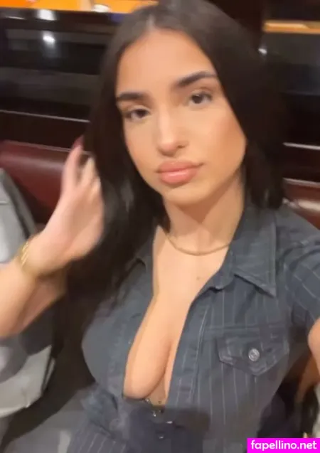 Mia Mugs OnlyFans Thumbnail #colJTeaRc5