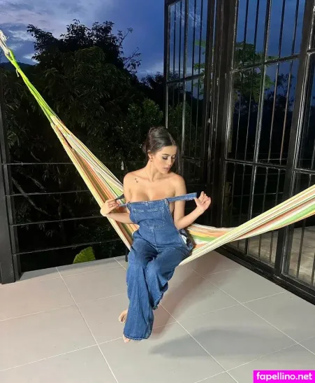 Mia Paulina OnlyFans Thumbnail #5M2AWPakiS
