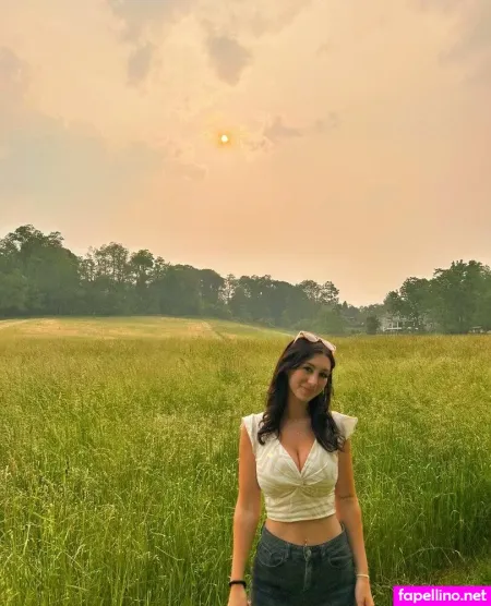 Mia Pitruzzello OnlyFans Thumbnail #Id18b6DE7r