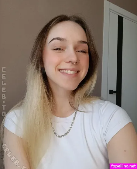 Mia Pixel OnlyFans Thumbnail #hhsSWBZNQO
