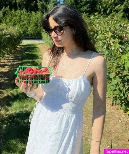 Mia Plays OnlyFans Thumbnail #OD3lEOdHKd