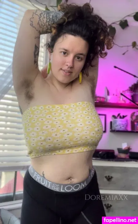 Mia Re OnlyFans Thumbnail #XWZmElf5ce