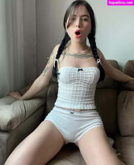 Mia Reid OnlyFans Thumbnail #EPOri6u2Rw