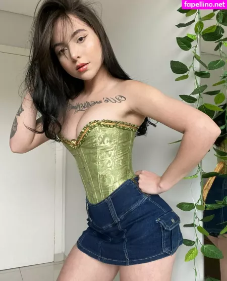 Mia Reid OnlyFans Thumbnail #Ofx0ysIIeI