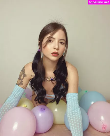 Mia Reid OnlyFans Thumbnail #ZODUQGuecC