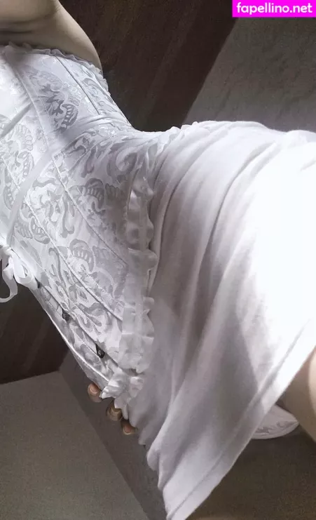 Mia Reid OnlyFans Thumbnail #ypawOMvOsH