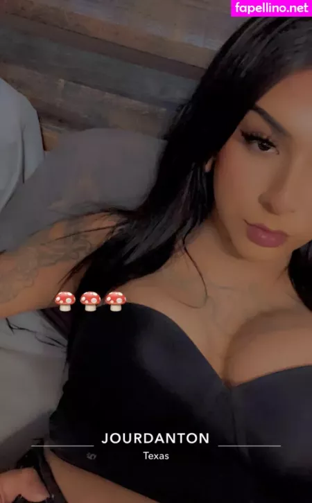 Mia Rivas OnlyFans Thumbnail #QfHSxGNrk4