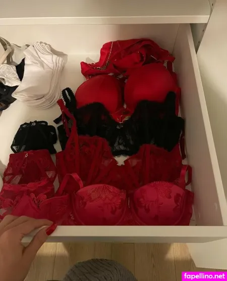 Mia Rodd OnlyFans Thumbnail #Ojb52DgFqd