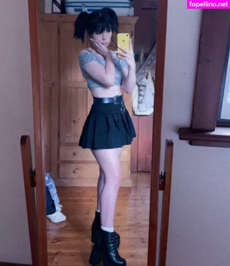 Mia Rodriguez OnlyFans Thumbnail #AeAvjF22NI