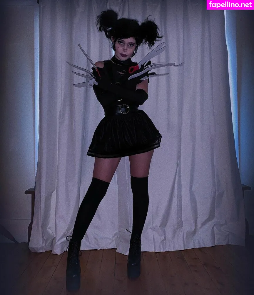 mia.rodriguez.z.z, miaaarodriguezzz, miarodriguezfeet Nude Leaked OnlyFans Photo #BFaGXCTSMq