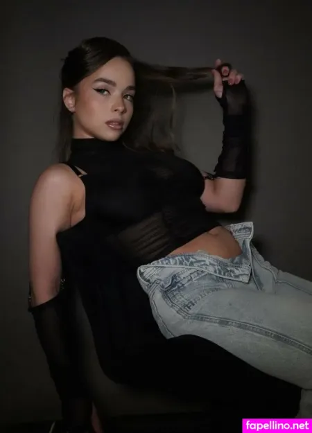 Mia Rossse Exclusive OnlyFans Thumbnail #ZqYXOVv978