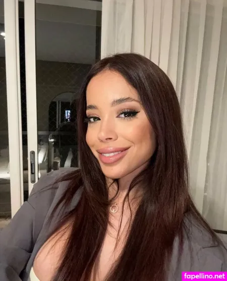 Mia Sanchez OnlyFans Thumbnail #Il8A5ydOEg